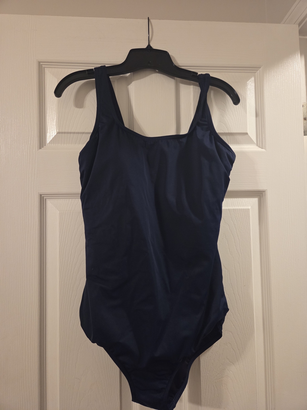 Navy Womens Size 14DD One-Piece Swimsuit